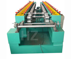 Máquina para fabricação de caixa de persiana/veneziana